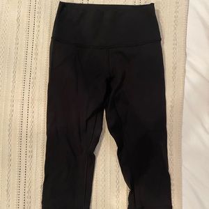 Lululemon Wunder Under 1/2 Tight (High Rise)